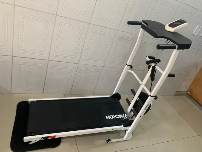 ESTEIRA PARA EXERCÍCIO