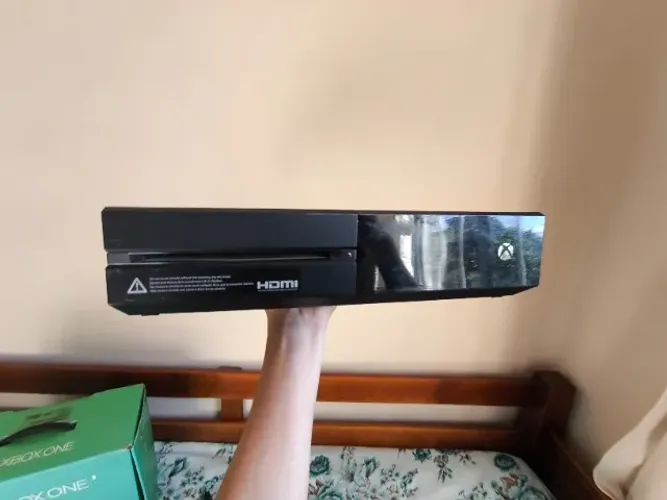 {!!XBOX ONE 500GB!!}