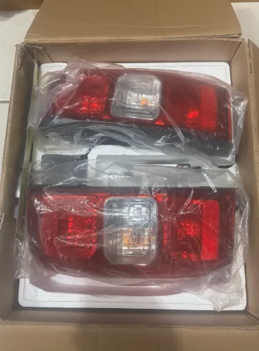 Lanterna nova ranger 2026 ( original Ford sem uso)