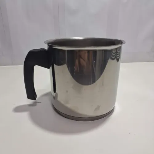 Tramontina Solar Baquelite 2l 14cm Aço inox e Fundo triplo Canecão Leiteira Fervedor