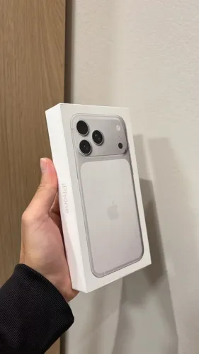 Novo - iPhone 17 Pro Max 256 GB Prata - Retirada Loja Savassi