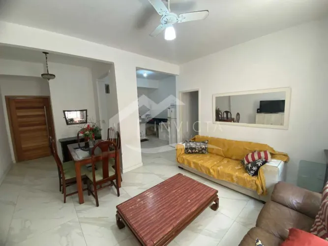 Excelente Apartamento no coração de Copacabana.