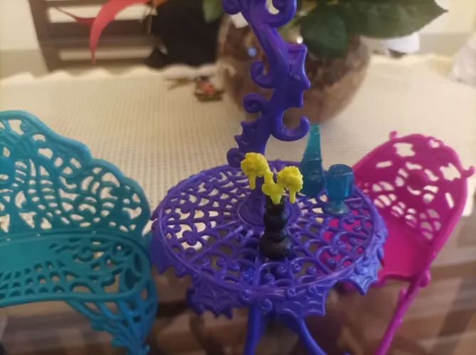 Monster High scaris café playset (completo)