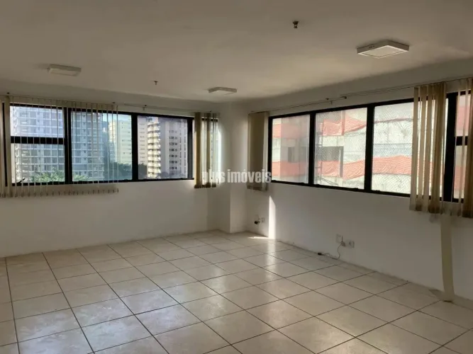Locação Sala comercial em Moema, invista em seu negócio aqui