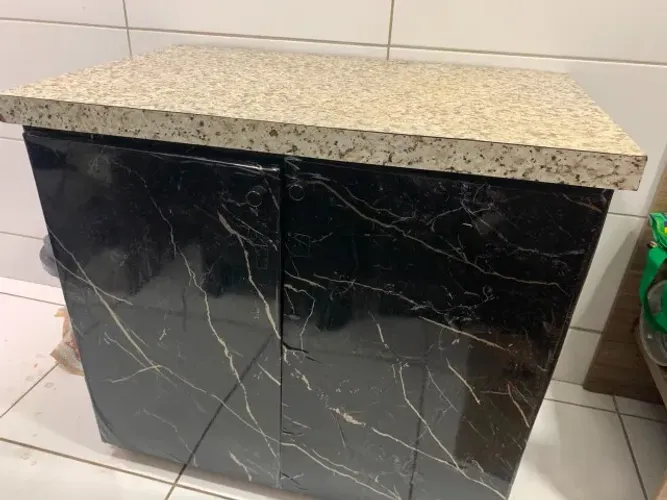 Balcão de Madeira Reforçada com 2 Portas