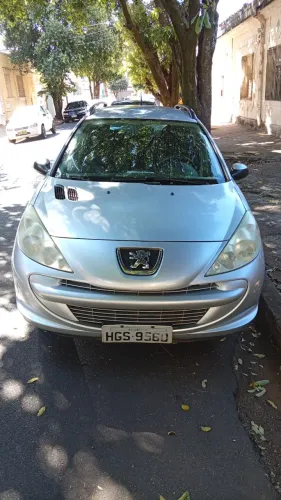 Peugeot 207 SW XR 1.4 Flex 8V 5P 2012