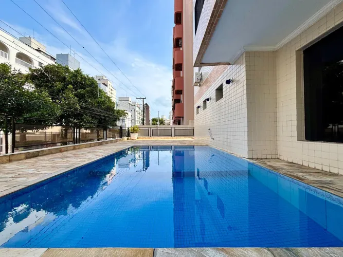 Apartamento à venda nas Astúrias no Guarujá, SP | QVista Inteligência Imobiliária Guarujá