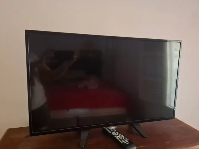 TV AOC