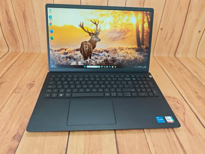 Notebook Dell Vostro i5 11° Geração / 8gb Ram / Tela Full HD / Garantia