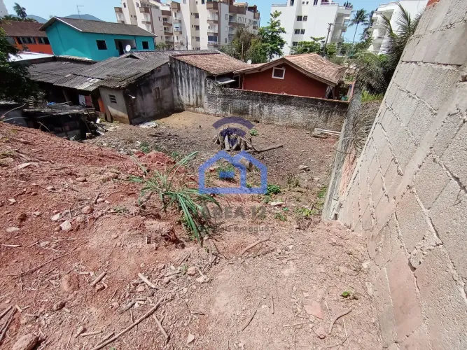 Terreno com linda vista mar à venda no bairro do Massaguaçu, Balneário Garden Mar, em Cara