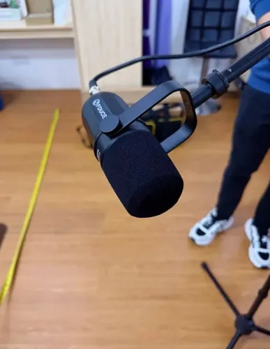 Microfone profissional para estúdio e ao vivo