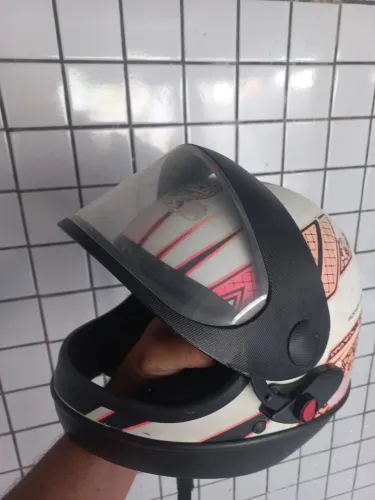 Capacete n° 58