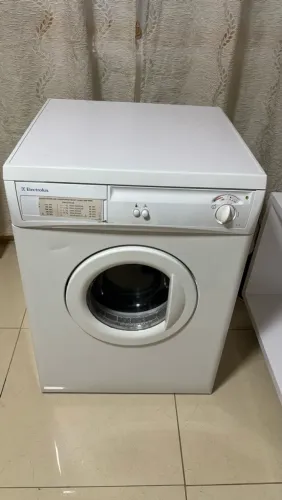 Secadora de roupas Electrolux 10kg