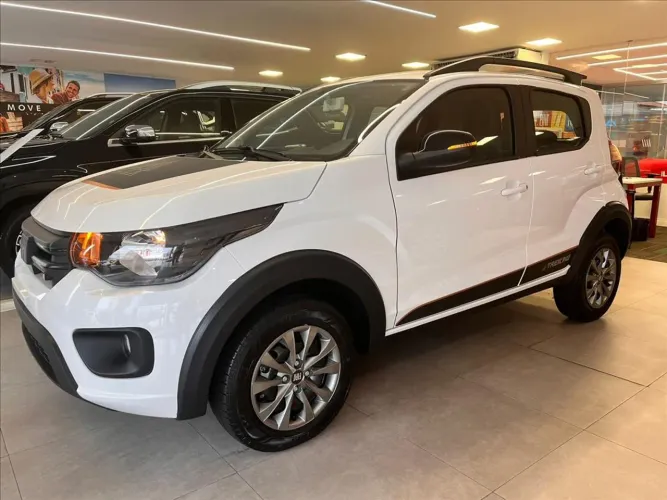 Fiat Mobi Trekking 1.0 Flex 5P 2027