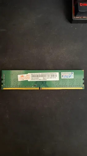 Memória RAM DDR4 8GB 2666MHZ