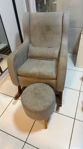Poltrona de amamentação