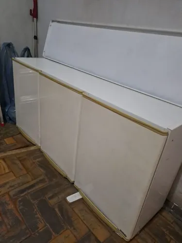 Armário Itatiaia Aéreo - 3 portas - com cantoneira - Bem Conservado
