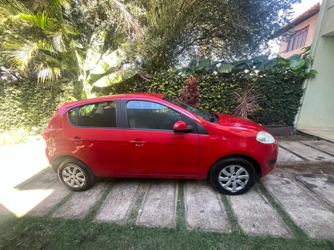 Fiat Palio Attractive 1.0 EVO Fire Flex 8V 5P 2012