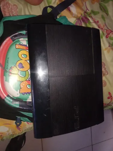 Ps3 novo novo com um controle de PS4 desbloqueado