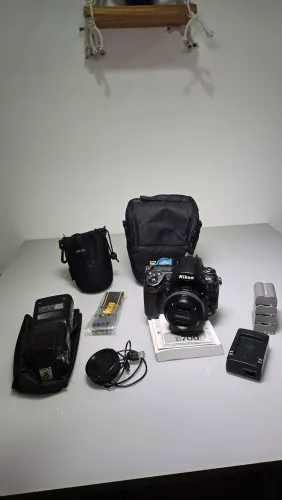 Vendo Kit Nikon D700