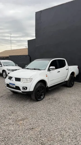 Mitsubishi L200 Triton HPE 3.2 CD TB Int.diesel AUT 2010