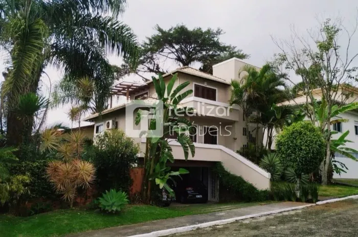 Casa 3 quartos no bairro Canasvieiras - Florianópolis