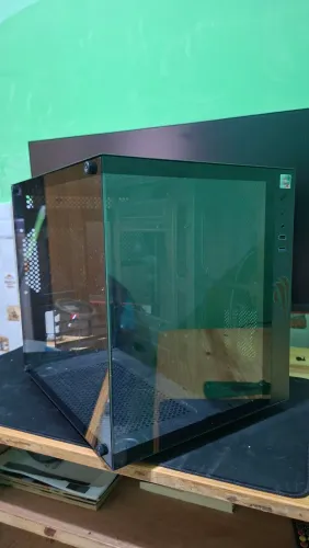 Gabinete gamer aquário