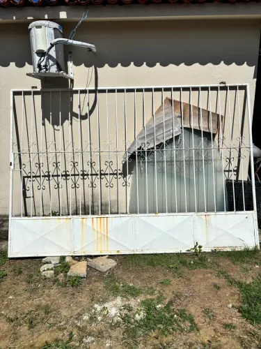 Portao de Ferro de Correr - 3mts L por 2.10mts A. Aceito Cartão com Juros.