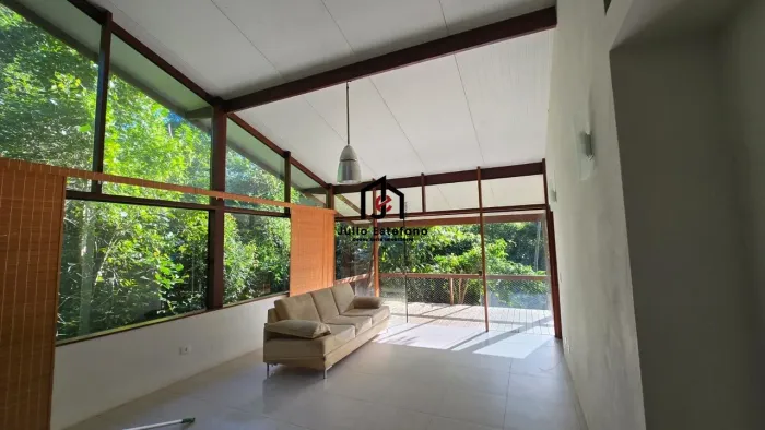 Casa com 3 dormitórios sendo 2 suítes no Prumirim em Ubatuba