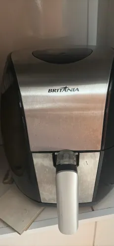 Airfryer Britânia com painel digital