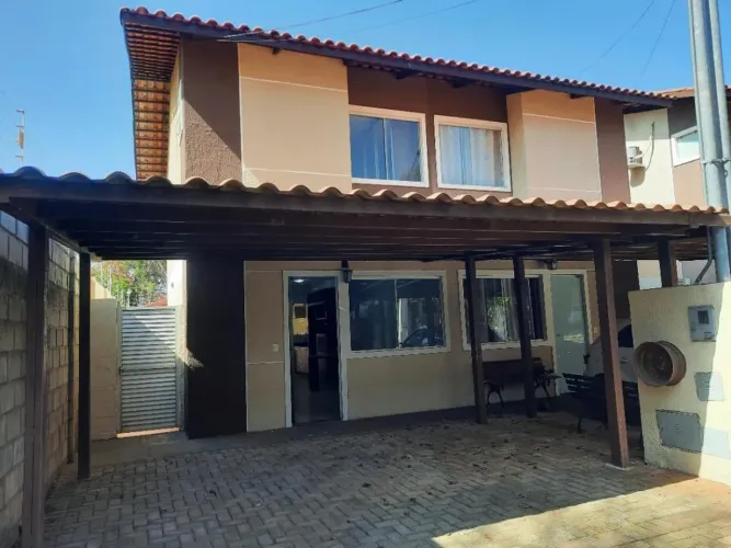 Sobrado em Condomínio Solar das Flores