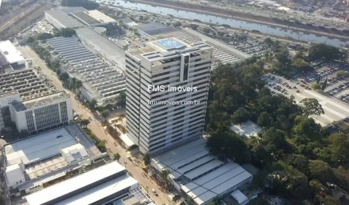 Sala Comercial de Alto Padrão na Lapa de Baixo - São Paulo-SP: 1 Sala, 6 Banheiros, 30 Vag