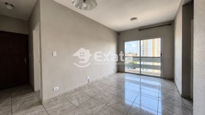 Apartamento para Locação | 65m² | 2 Dormitórios com Sacada | Zona Leste