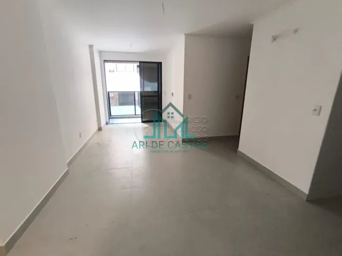 Apartamento com 2 Quartos, 60m², Varanda e Grande Área de Lazer à venda - Maceió Alagoas