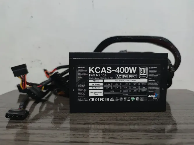 Fonte Aerocool KCAS 400W 80 Plus