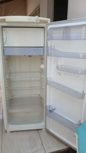 Geladeira CÔNSUL