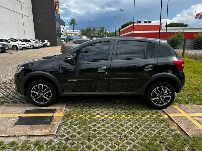 Renault Sandero Intense Flex 1.6 16V 5P Aut. 2020