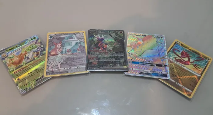 Cartas Pokémon ULTRA RARAS