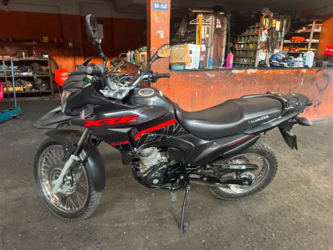 Honda xre 190 abs 2023 aceito troca financio cartão de crédito 