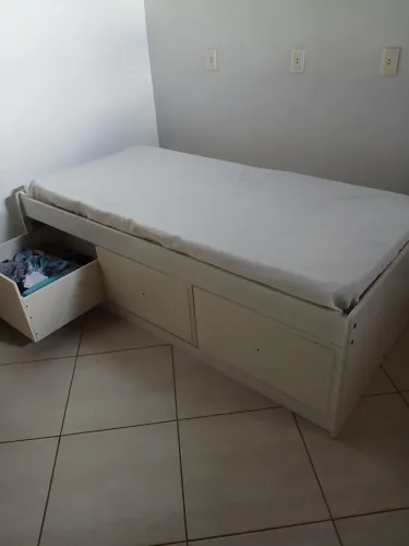 CAMA SOLTEIRO COM 3 GAVETÕES