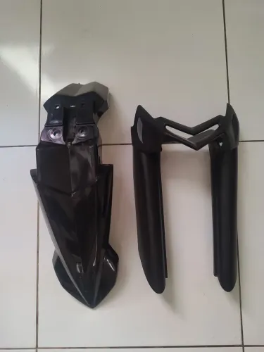 Paralama e protetor de bengala XTZ 