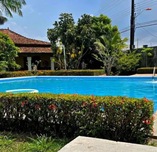 Casa com piscina chapéu virado Mosqueiro