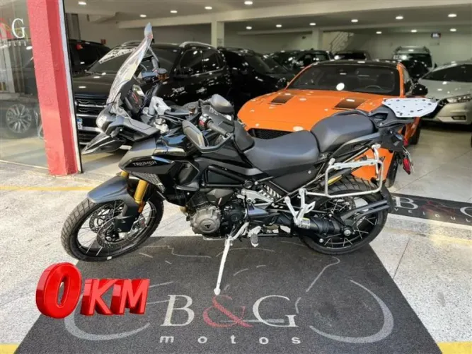 TRIUMPH TIGER 1200 BLACK EDITION 