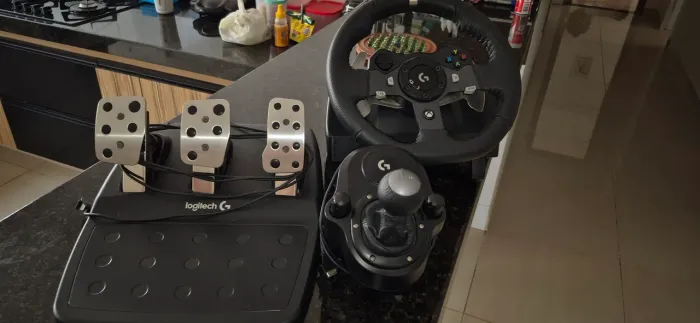 Volante Logitech G920+Cambio Manual