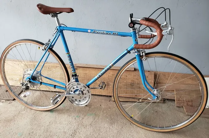 Bicicleta monark 10 aro 27