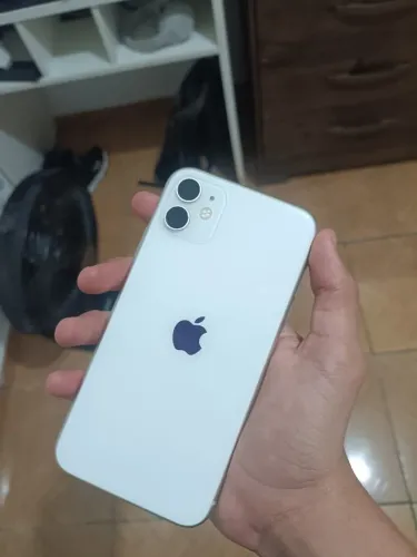 iPhone 11 64gb novinho