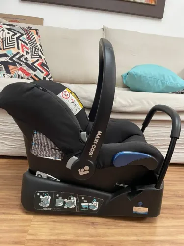 Bebê Conforto Maxi Cosi Citi com Base - Essential Black 