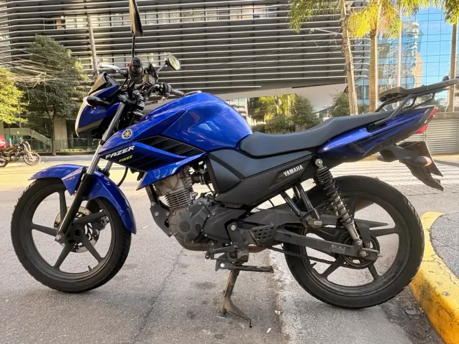 YAMAHA / YS150 FAZER SED