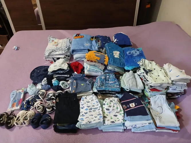 LOTE DE ROUPAS DE BEBE MENINO RN AO GG (EXCELENTE ESTADO DE CONSERVAÇÃO)