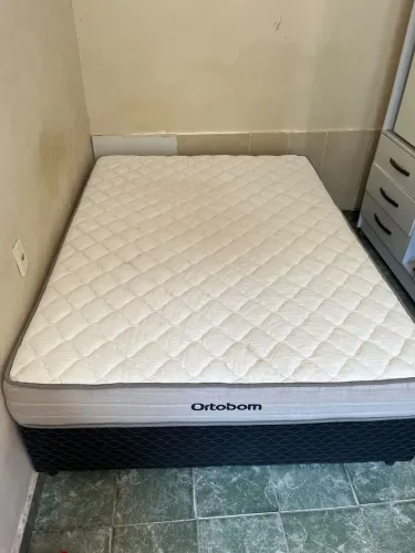 Cama box casal